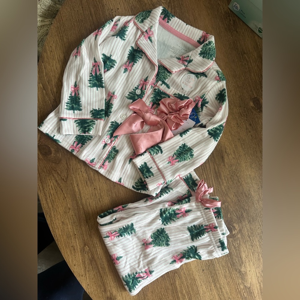 NWT Tahari Kids Christmas Tree Pink Bow Top Bottoms Pajama Set Mommy & Me 2T